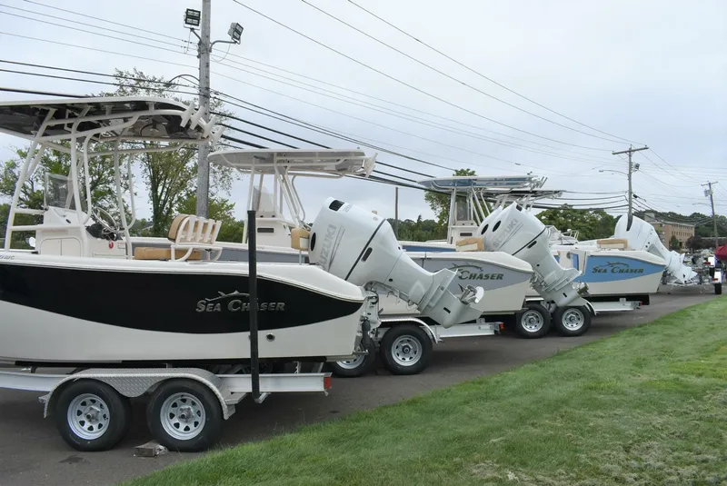 Slide: The Image of Sea Chaser 22HFC 2023 - 5098077