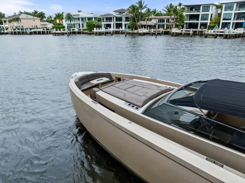 Slide: The Image of Vanquish Yachts VQ45 2022 - 5877445