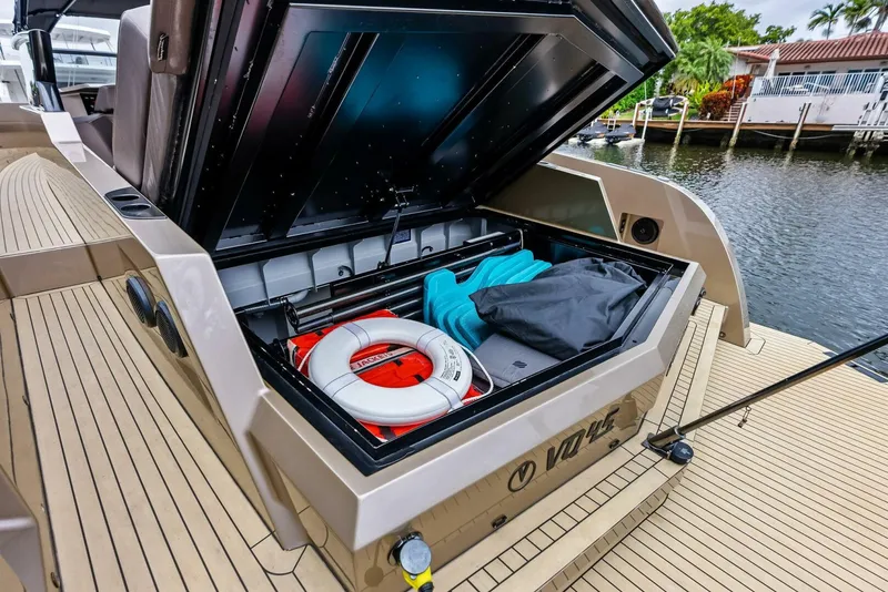 Slide: The Image of Vanquish Yachts VQ45 2022 - 5877457