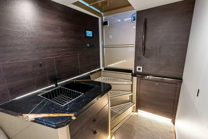 Slide: The Image of Vanquish Yachts VQ45 2022 - 5877486