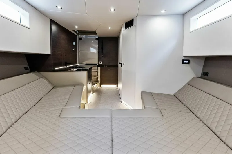 Slide: The Image of Vanquish Yachts VQ45 2022 - 5877491