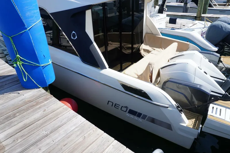 Slide: The Image of Greenline Neo 2019 - 5099659