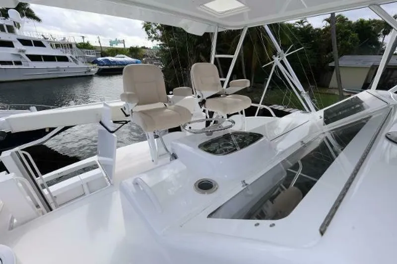 Slide: The Image of Viking 52 Convertible 2005 - 5100779