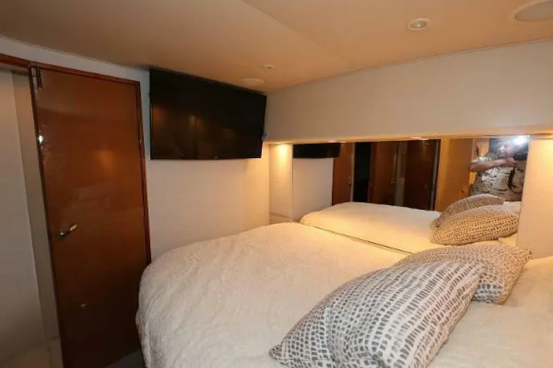 Slide: The Image of Viking 52 Convertible 2005 - 5100795