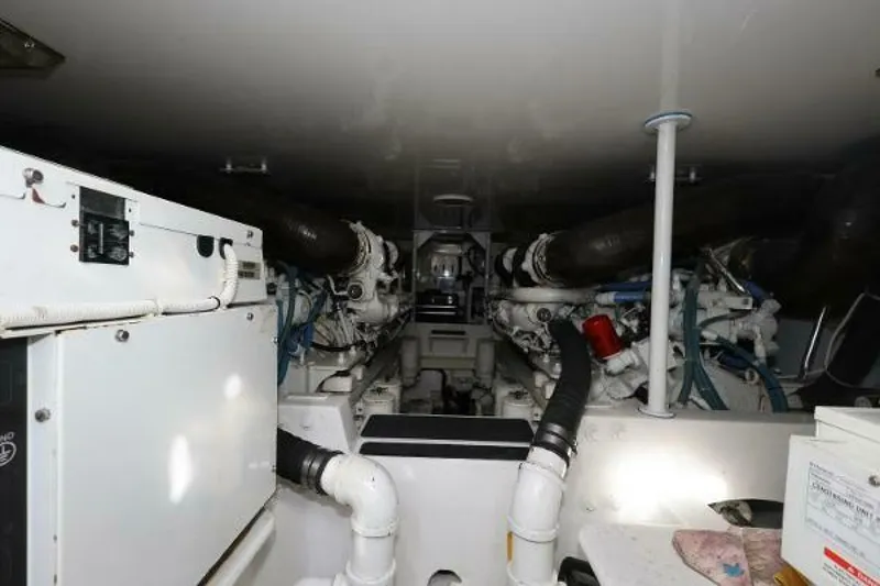 Slide: The Image of Viking 52 Convertible 2005 - 5100801