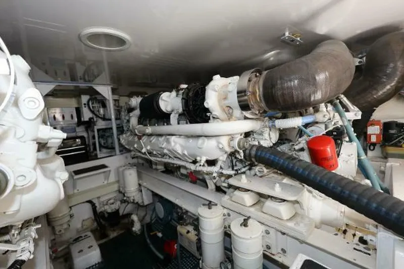 Slide: The Image of Viking 52 Convertible 2005 - 5100805