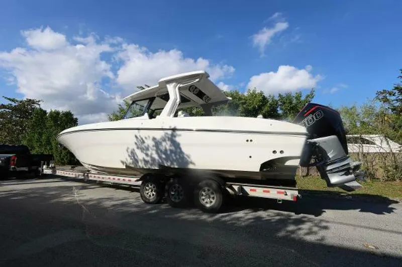 Slide: The Image of Fountain 38 SCX 2023 - 5100846