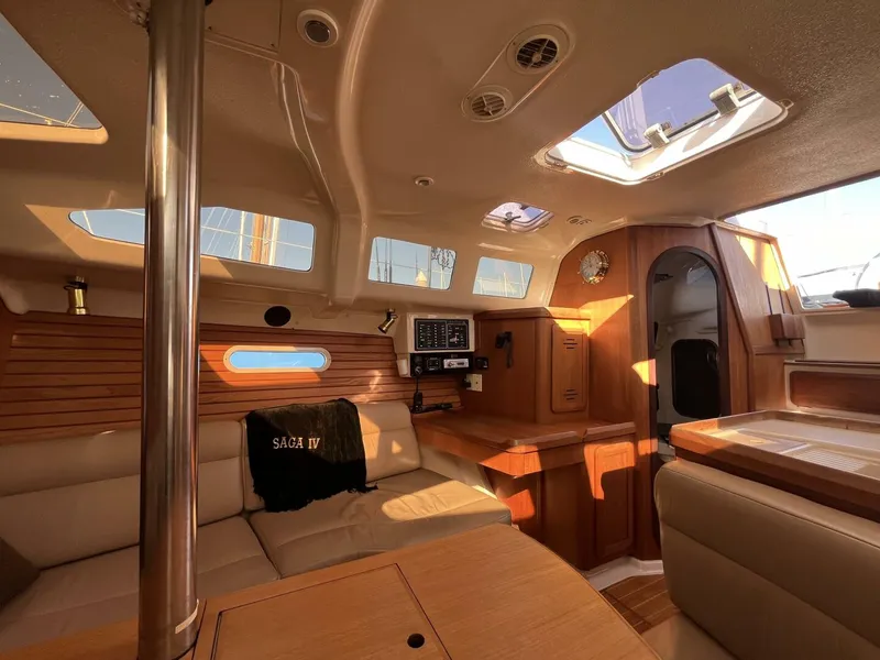 Slide: The Image of Hunter 336 1996 - 5137662