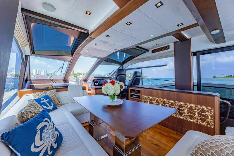 Slide: The Image of Galeon 640 Fly 2019 - 5850517