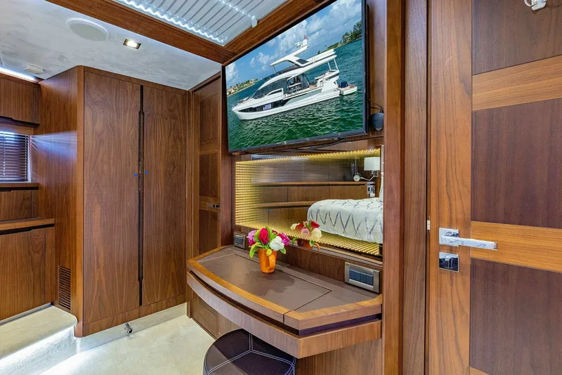 Slide: The Image of Galeon 640 Fly 2019 - 5850508