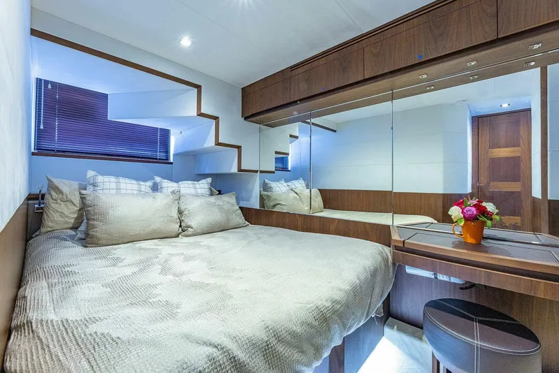 Slide: The Image of Galeon 640 Fly 2019 - 5850498