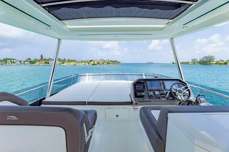 Slide: The Image of Galeon 640 Fly 2019 - 5850584