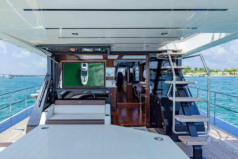 Slide: The Image of Galeon 640 Fly 2019 - 5850531