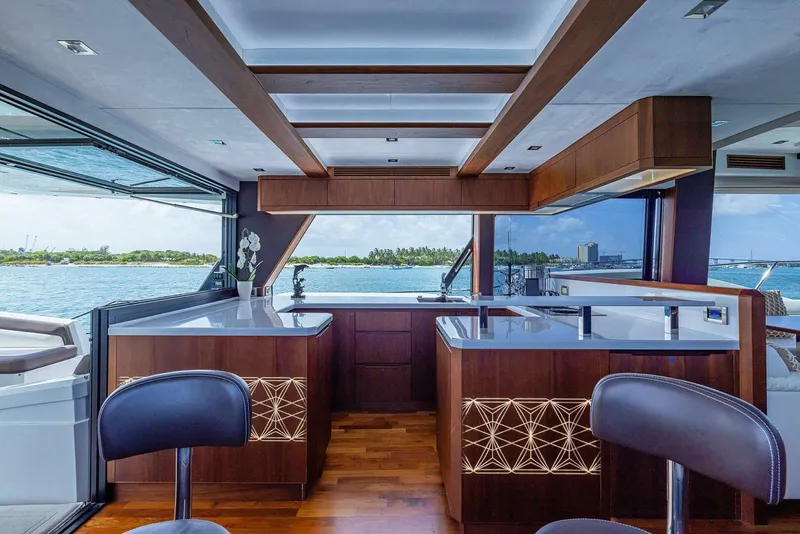 Slide: The Image of Galeon 640 Fly 2019 - 5850605