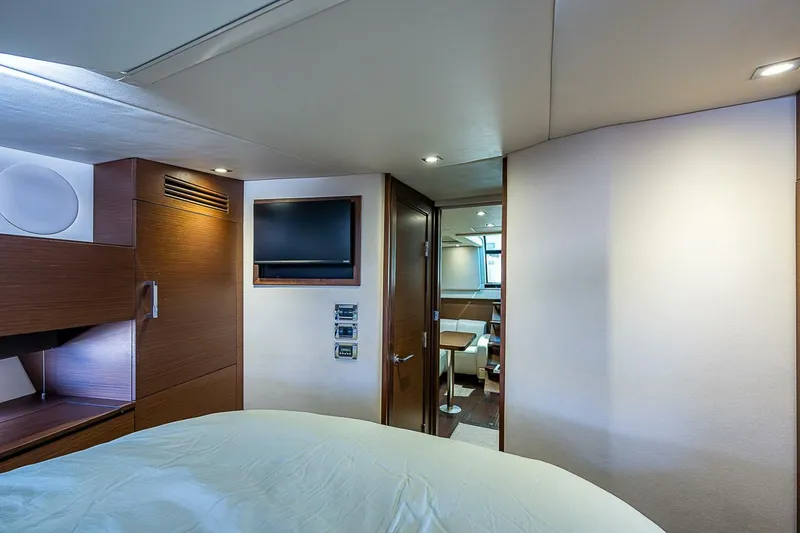 Slide: The Image of Sea Ray 470 Sundancer 2014 - 5102575