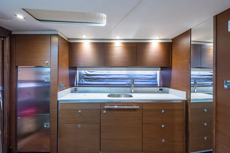 Slide: The Image of Sea Ray 470 Sundancer 2014 - 5102593