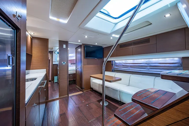 Slide: The Image of Sea Ray 470 Sundancer 2014 - 5102604