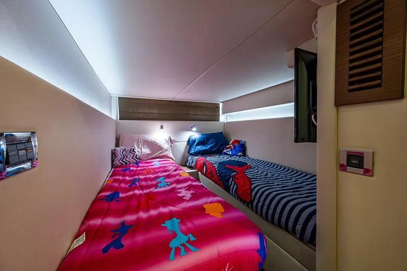 Slide: The Image of Sea Ray 470 Sundancer 2014 - 5102608