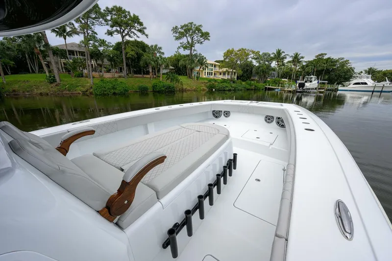 Slide: The Image of Freeman 42 LR Nitsa - Bow 2023 Freeman 42 LR Nitsa - 5101867