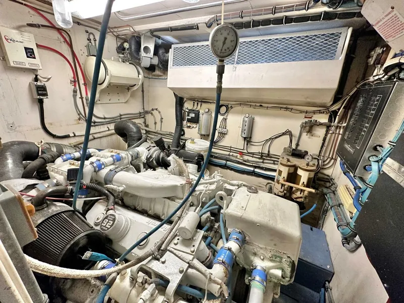 Slide: The Image of Hatteras 54 MotorYacht 1987 - 5103160