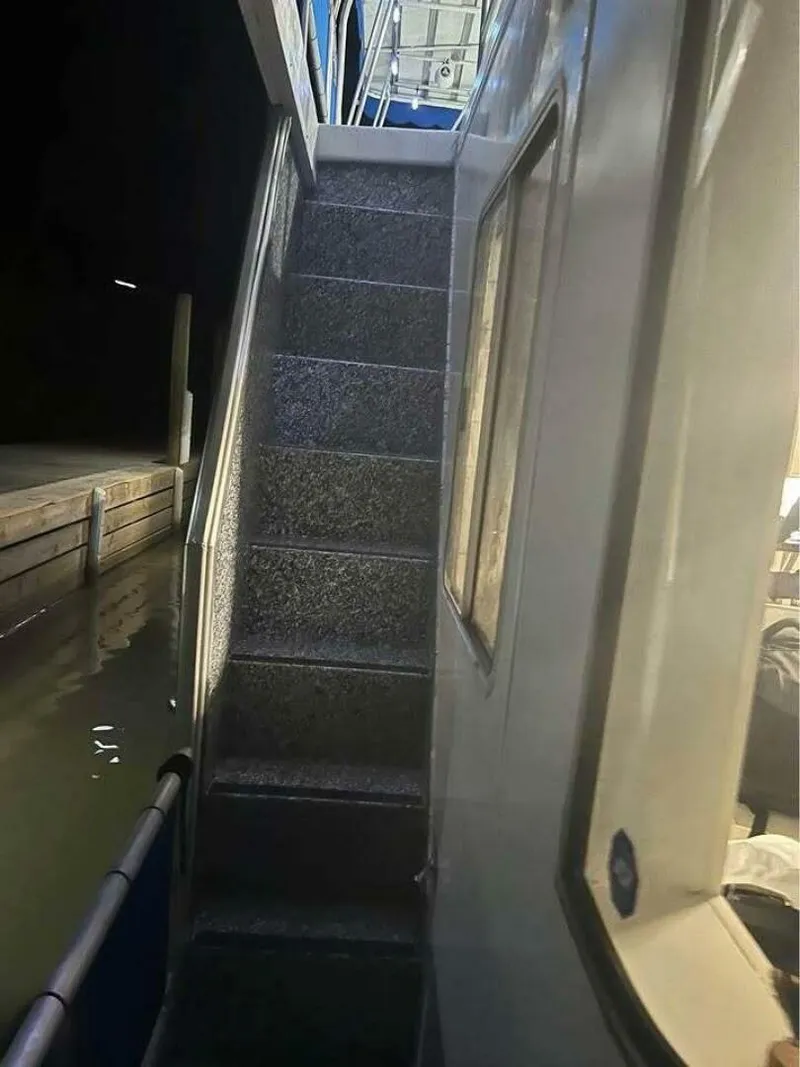 Slide: The Image of Sharpe 68 1999 - 5105152