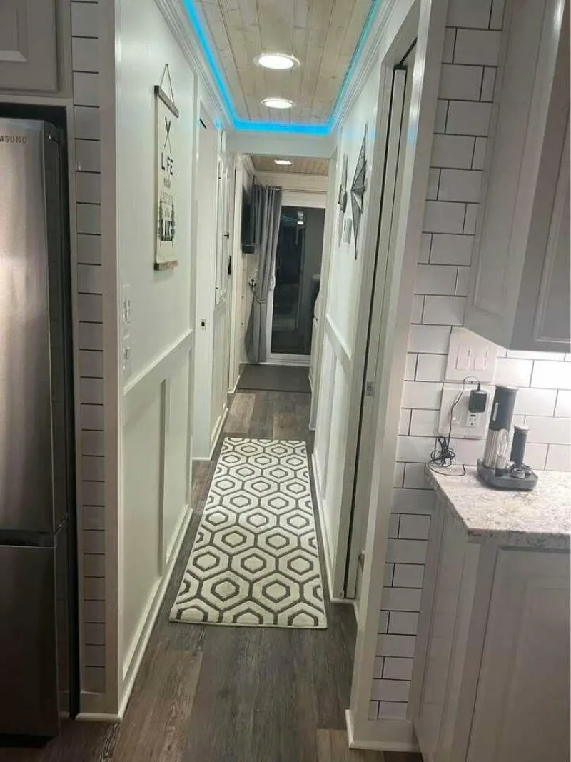 Slide: The Image of Sharpe 68 1999 - 5105166