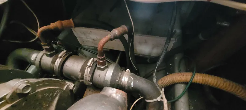 Slide: The Image of Duffy Flybridge Cruiser 1985 - 5103387