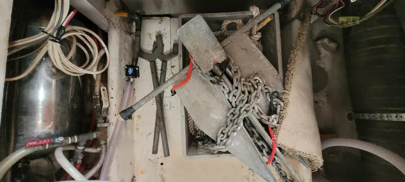 Slide: The Image of Duffy Flybridge Cruiser 1985 - 5103390