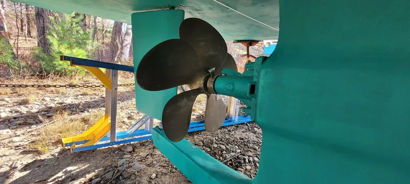 Slide: The Image of Duffy Flybridge Cruiser 1985 - 5103393