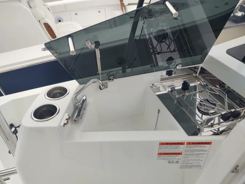 Slide: The Image of Beneteau Flyer 9 SUNdeck 2023 - 5103604