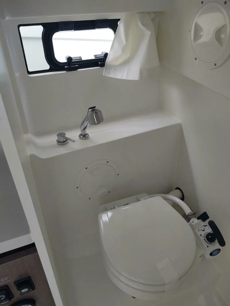 Slide: The Image of Beneteau Flyer 9 SUNdeck 2023 - 5103618