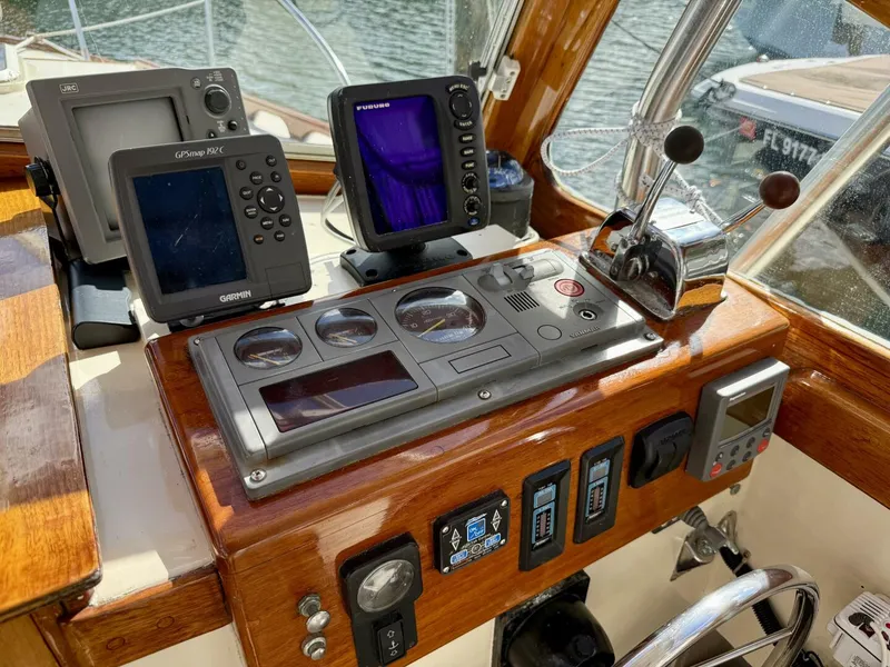 Slide: The Image of Dyer 29 1978 - 5105757