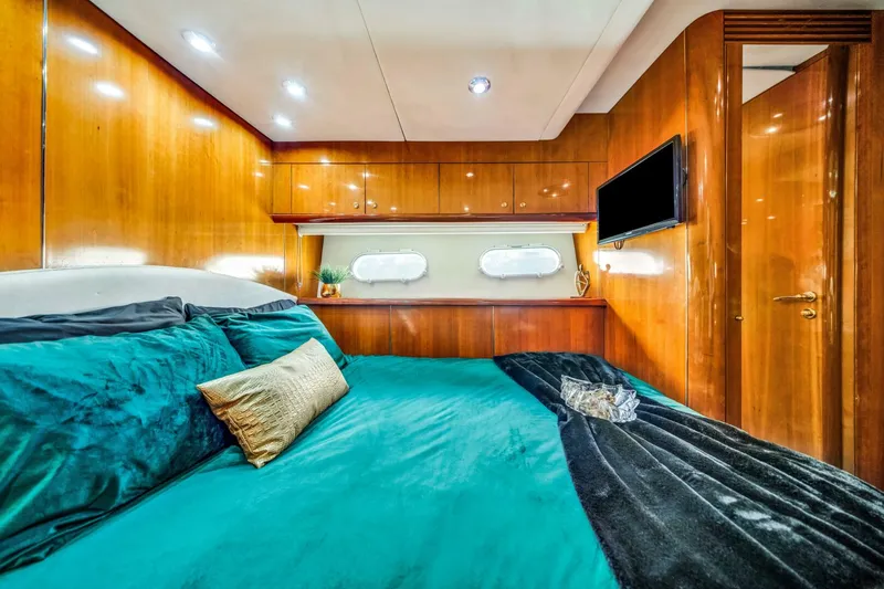 Slide: The Image of 2003 Sunseeker 150 GT - Cabin 2003 Sunseeker 150 GT " SO WHAT WHO CARES" - 5106187