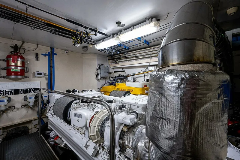 Slide: The Image of Ferretti 830 2006 - 5123362