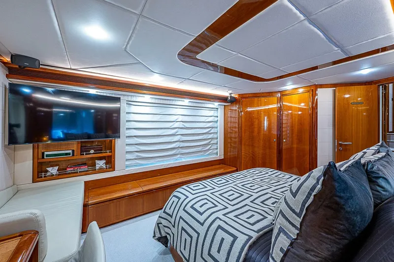 Slide: The Image of Ferretti 830 2006 - 5123237