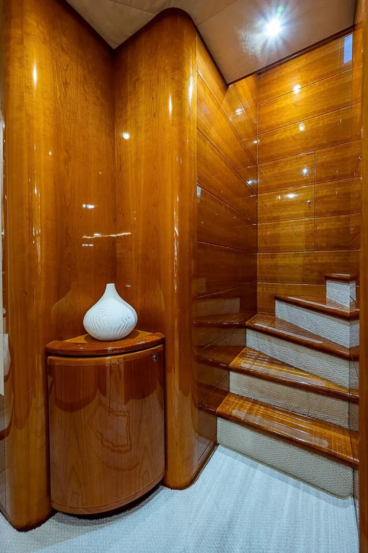 Slide: The Image of Ferretti 830 2006 - 5123296