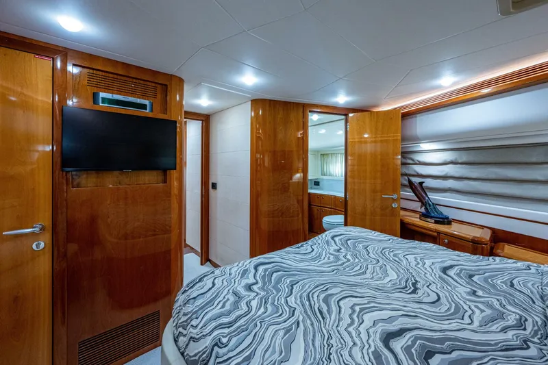 Slide: The Image of Ferretti Yachts 830 2006 - 5123304