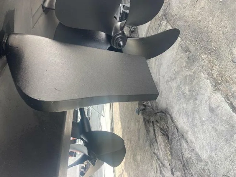 Slide: The Image of Ferretti Yachts 830 2006 - 5123367