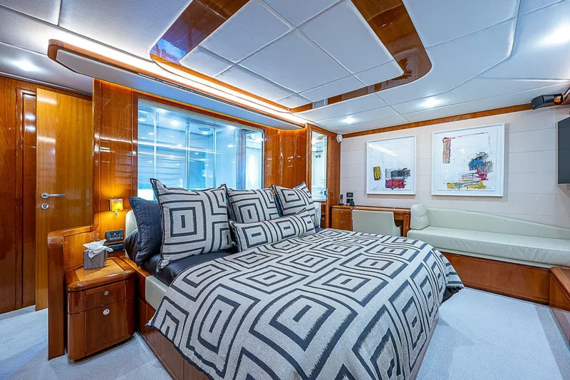 Slide: The Image of Ferretti Yachts 830 2006 - 5123232