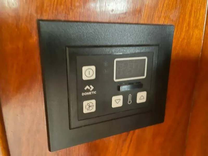 Slide: The Image of Bristol 40 sloop 1981 - 5106688