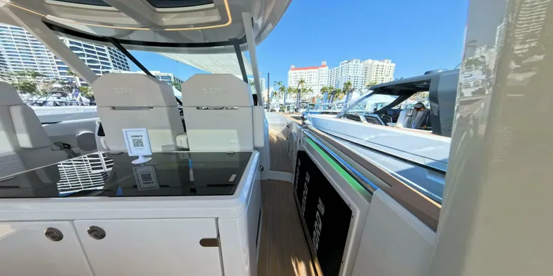 Slide: The Image of Fjord 41 XP 2024 - 5284120