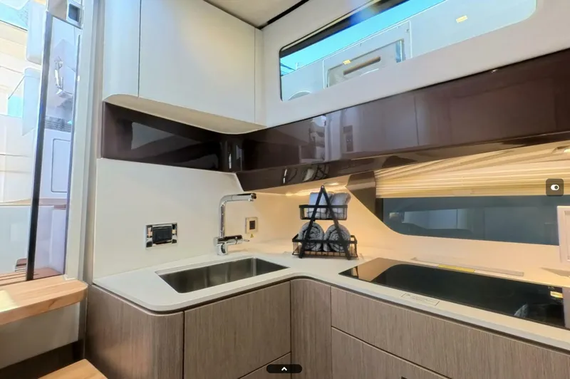 Slide: The Image of Fjord 41 XP 2024 - 5274427