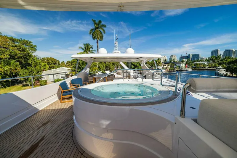 Slide: The Image of Mengi Yay 115 MY 2011 - 5111584