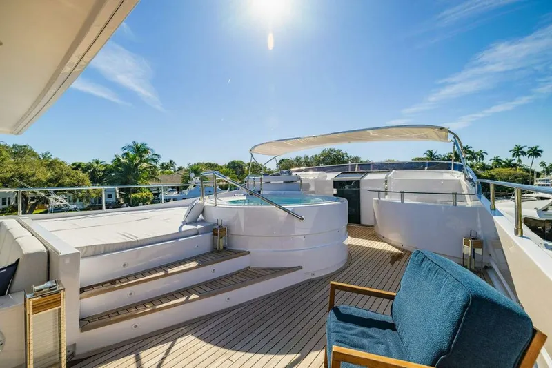 Slide: The Image of Mengi Yay 115 MY 2011 - 5111585