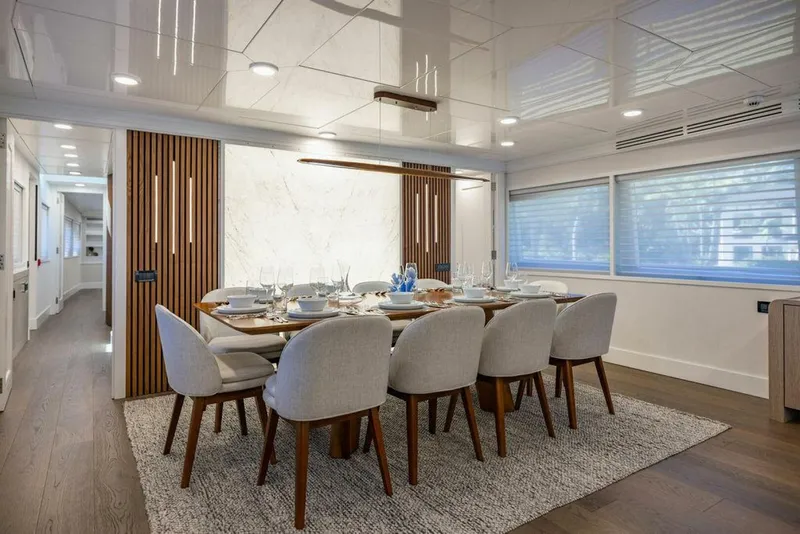 Slide: The Image of Mengi Yay 115 MY 2011 - 5111594