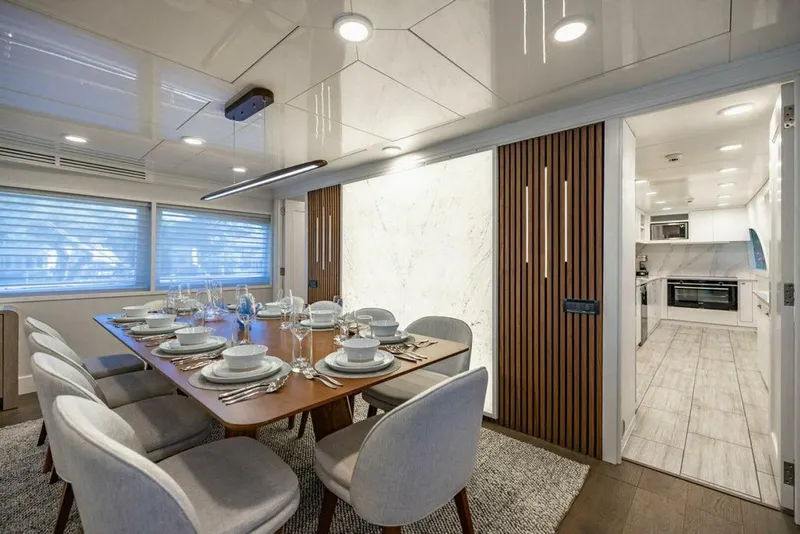 Slide: The Image of Mengi Yay 115 MY 2011 - 5111595