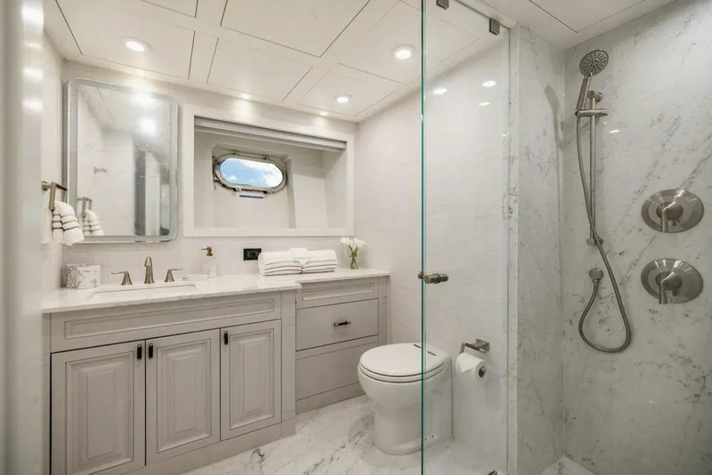 Slide: The Image of Mengi Yay 115 MY 2011 - 5111616