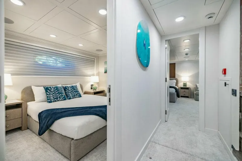 Slide: The Image of Mengi Yay 115 MY 2011 - 5111617