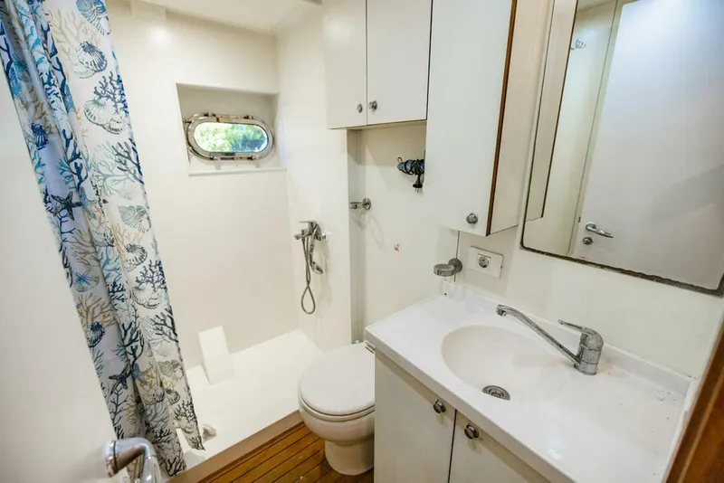 Slide: The Image of Mengi Yay 115 MY 2011 - 5111634