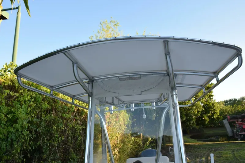 Slide: The Image of Laceless Top with Flap Opening for Side Console Rod Storage - 5107828